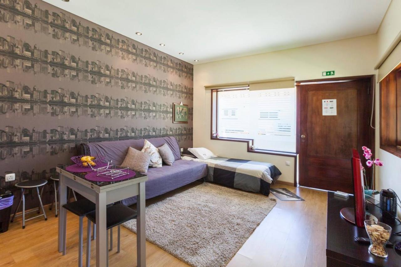 Guesthouse Pool & Sea Espinho Oporto Exterior photo