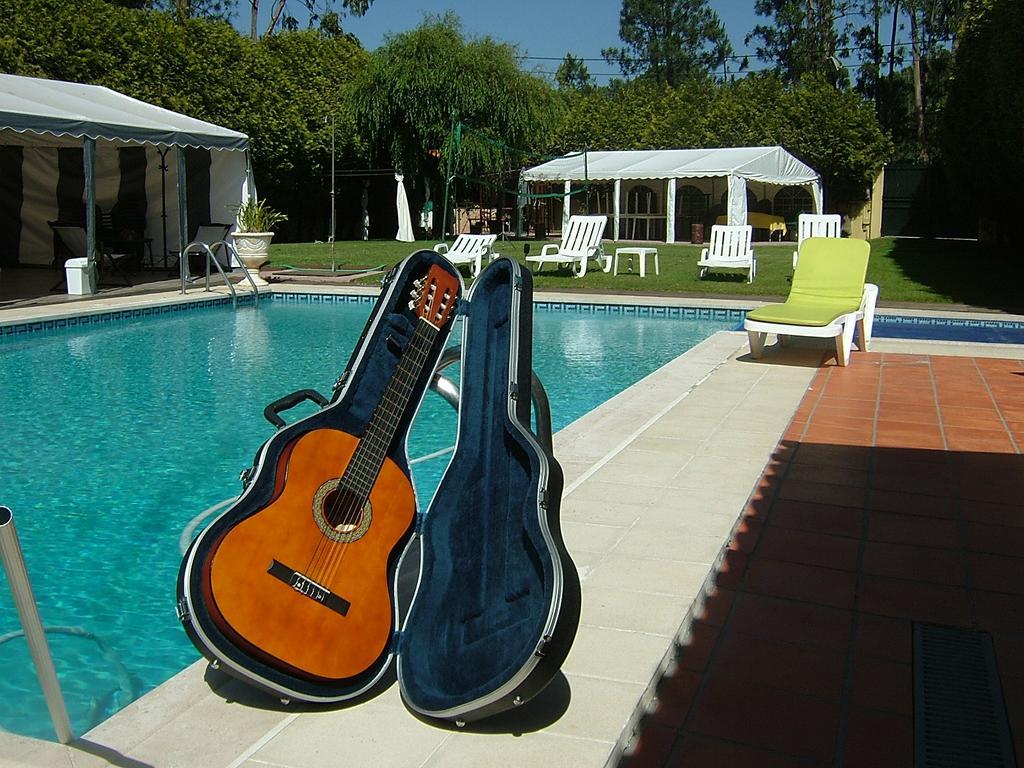 Guesthouse Pool & Sea Espinho Oporto Room photo