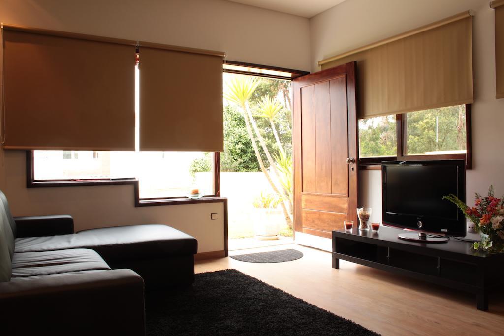 Guesthouse Pool & Sea Espinho Oporto Room photo
