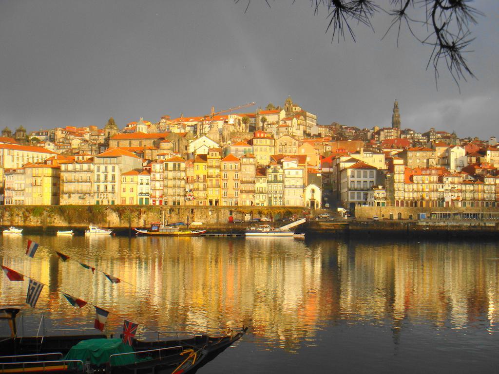 Guesthouse Pool & Sea Espinho Oporto Room photo
