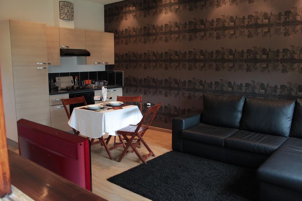 Guesthouse Pool & Sea Espinho Oporto Room photo